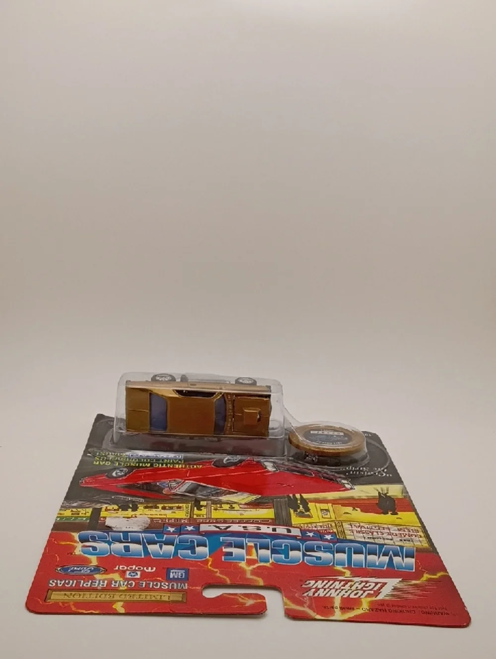 1995 Johnny Lightning Muscle Cars USA Series 5 Die-Cast 1972 Nova SS Gold!